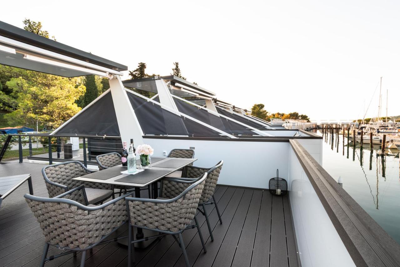 The Sea Lodges Portoroz - Bootshaus Floating Sea House Ngoại thất bức ảnh